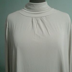 NWOT Susan Graver blouse